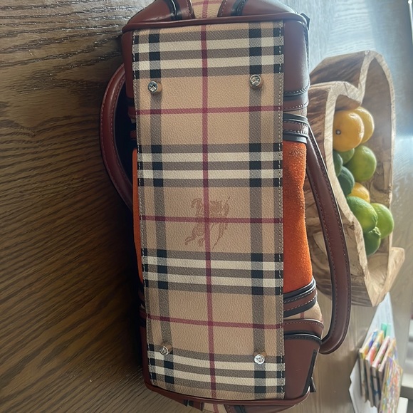 Authentic Burberry orange suede and nova bag - Picture 2 of 7